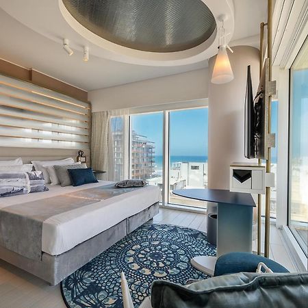 Port Tower By Isrotel Design Tel Aviv Bagian luar foto