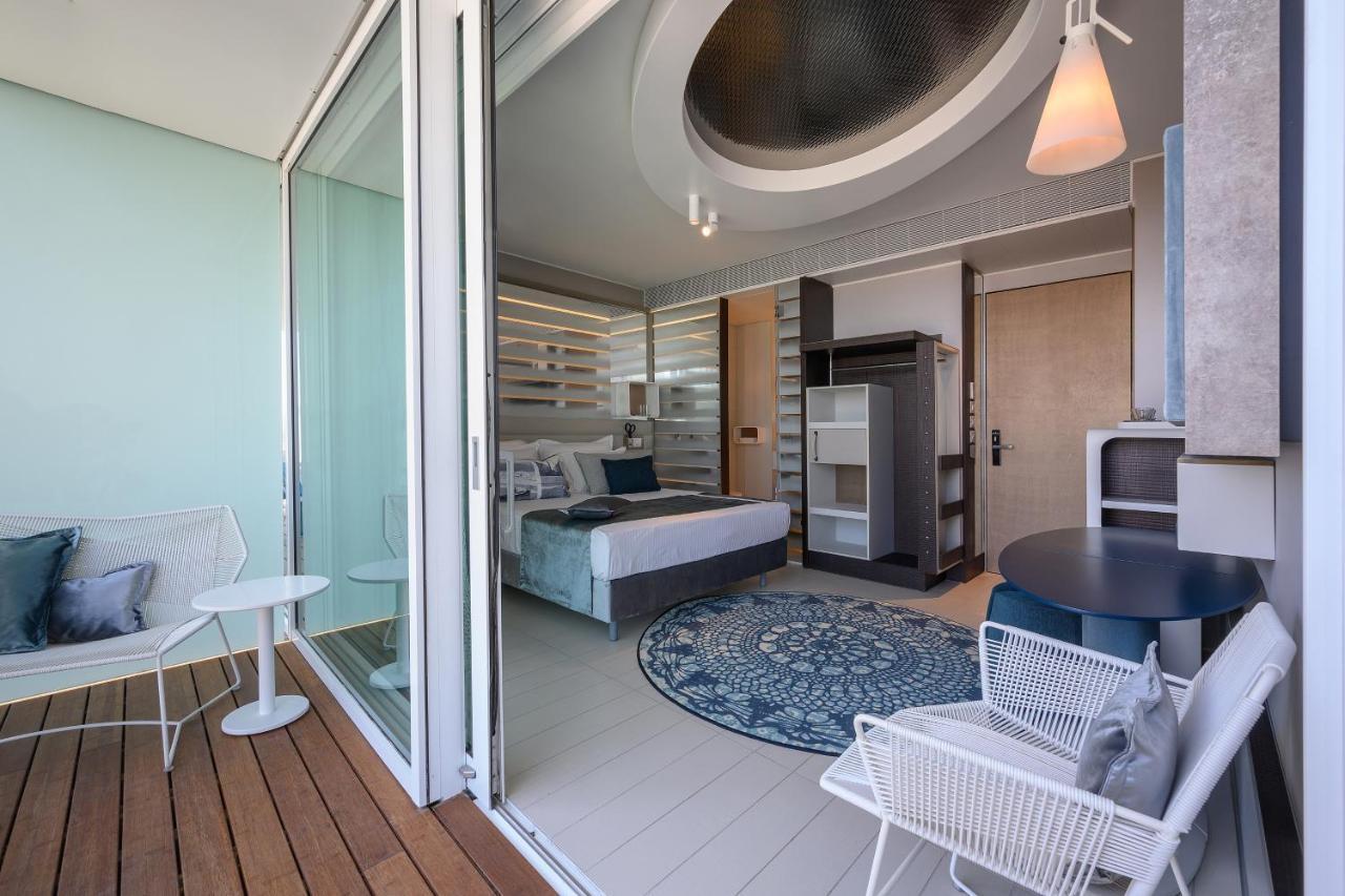 Port Tower By Isrotel Design Tel Aviv Bagian luar foto