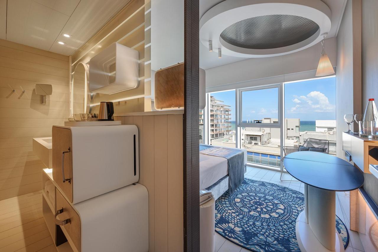 Port Tower By Isrotel Design Tel Aviv Bagian luar foto