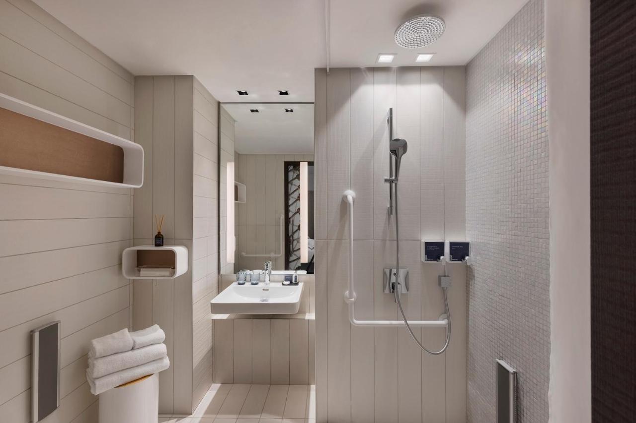 Port Tower By Isrotel Design Tel Aviv Bagian luar foto